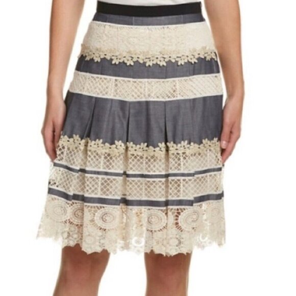 Elie Tahari Sz S 4 Cropped Crochet Lace Chambray Ivory Blue Skirt Top 2pc Set - Picture 5 of 16